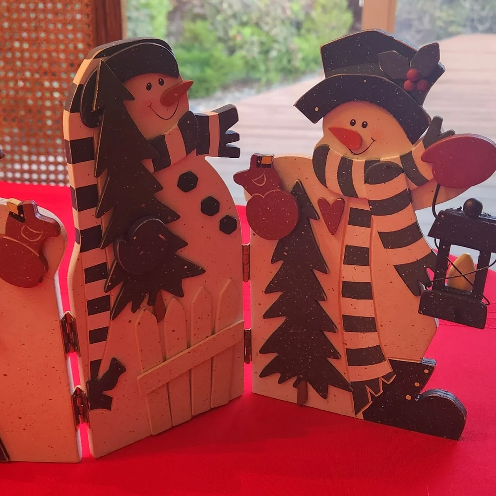 Three Snowman Screen